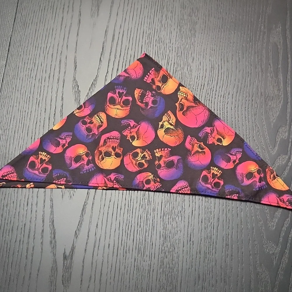 Colorful Skull Pet Bandana - Picture 4 of 5